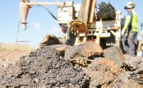 Magnetite rocks being drilled by Easterm Iron Limited. Magnetite rocks being drilled by Easterm Iron Limited.